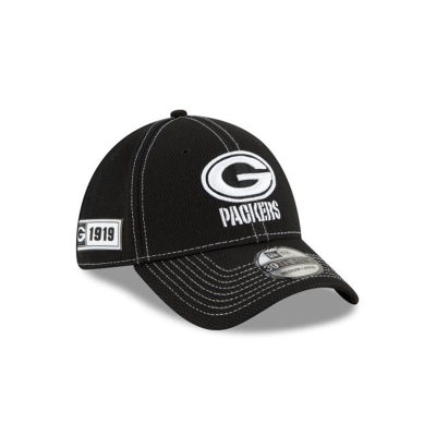 Black Green Bay Packers Hat - New Era NFL NFL Sideline Road 39THIRTY Stretch Fit Caps USA8612354